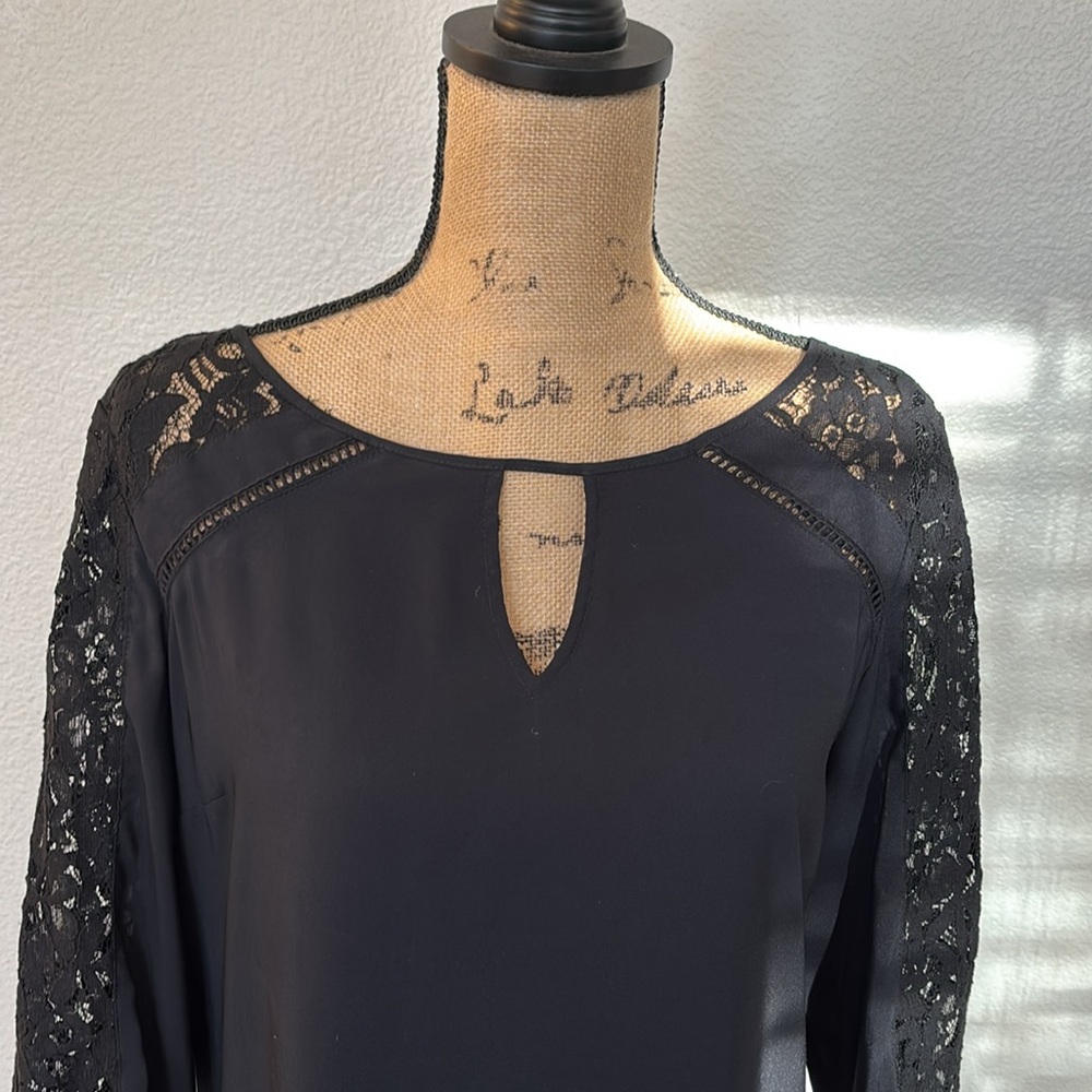 EUC Black 3/4 Sleeve Cut Out Blouse